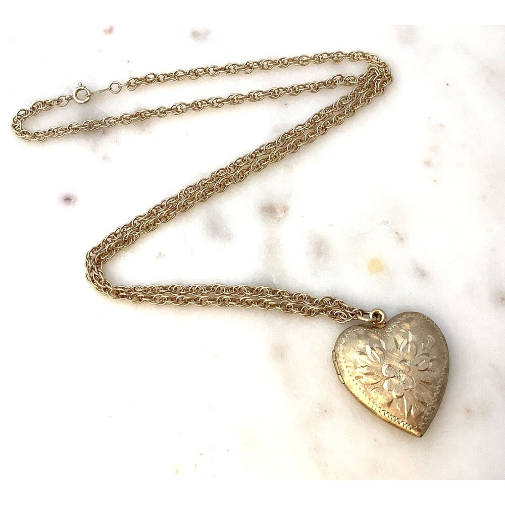 Heart Locket 14k GF Yellow Gold Filled Floral Etched Photo Necklace Carla Signed